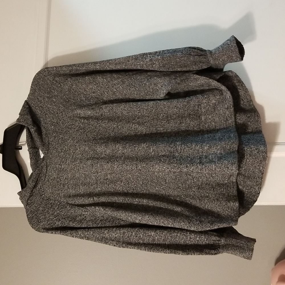Women's sweater